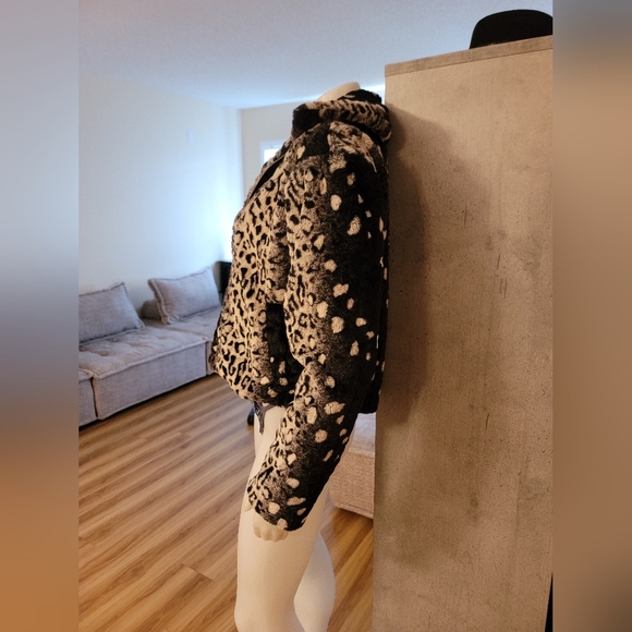 Urban Outfitters Faux Fur Coat 90s inspired y2k Small - Picture 4 of 10